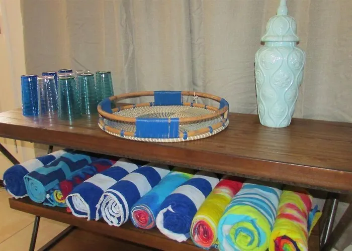 Holiday home Cozy House Near I-10 With Pool Heater, Hot Tub, Bbq *