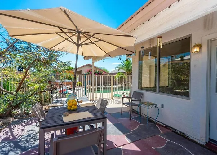 Cozy House Near I-10 With Pool Heater, Hot Tub, Bbq Holiday home Goodyear