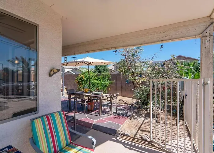 Cozy House Near I-10 With Pool Heater, Hot Tub, Bbq *